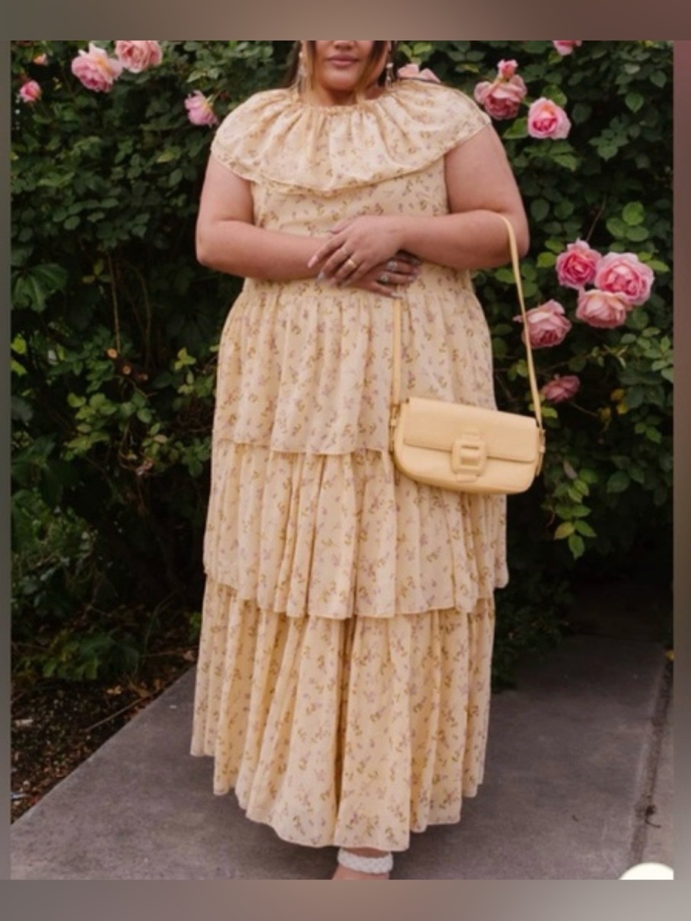 Ivy Citi Soft Yellow Floral Tiered Woman Dress with Ruffle Collar, Size XXL.